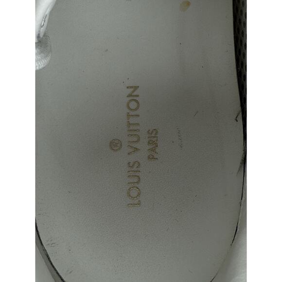 Louis Vuitton White Holographic LV Trainer Men\'s Sneakers Size 8.5 MS1200 main image 7